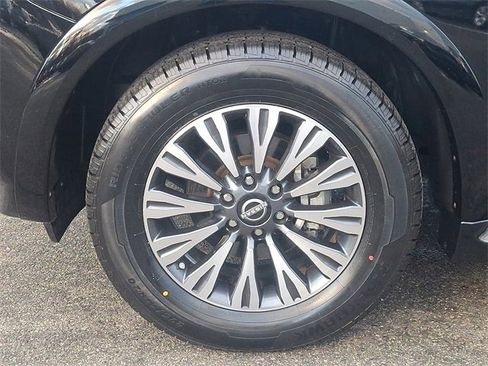Used 2022 Nissan Armada SL w/ Midnight Edition Package image 8