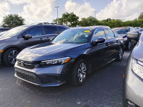 Used 2023 Honda Civic LX image 6