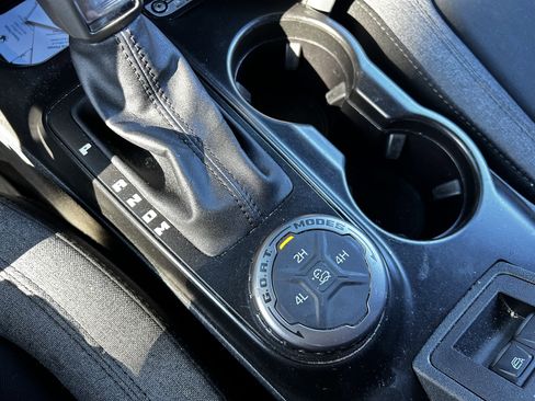 Used 2023 Ford Bronco Big Bend image 24