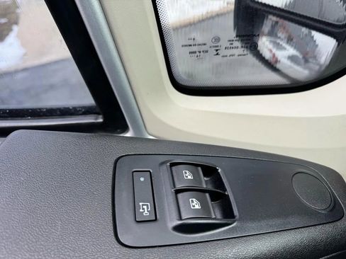 Used 2015 RAM ProMaster 2500 w/ Cargo Convenience Group image 19