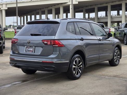 Used 2022 Volkswagen Tiguan S FWD image 7