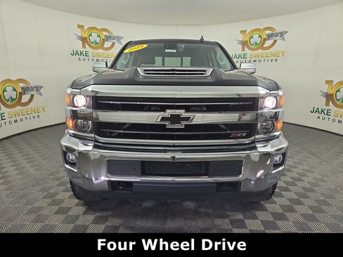 Used 2019 Chevrolet Silverado 2500 LTZ w/ Duramax Plus Package AWD/4WD image 2