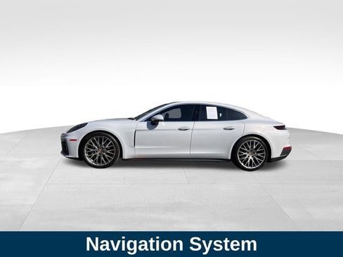 Used 2025 Porsche Panamera w/ Premium Package RWD image 2