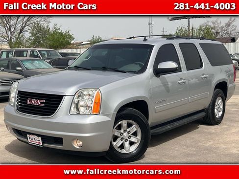 Used 2013 GMC Yukon XL SLT RWD image 1