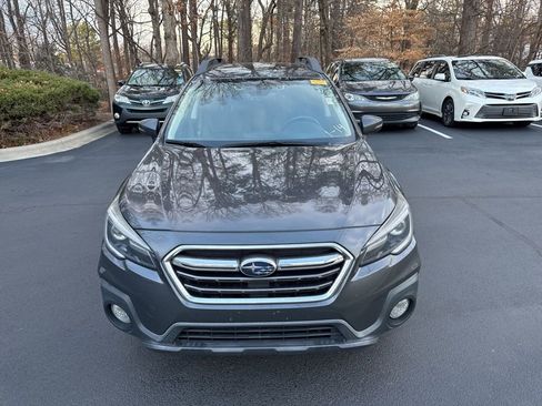 Used 2019 Subaru Outback 2.5i Limited image 12