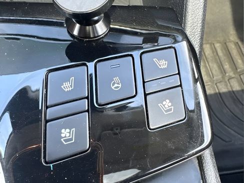 Used 2023 Kia Sportage SX AWD/4WD image 13