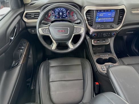 Used 2023 GMC Acadia Denali w/ Denali Ultimate Package AWD/4WD image 27