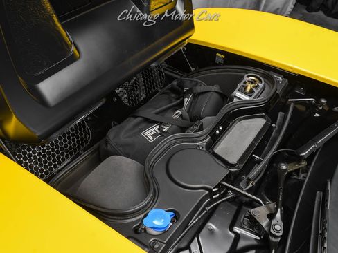 Used 2005 Ford GT image 46