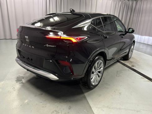 Used 2024 Buick Envista Avenir image 7