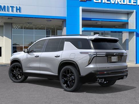 New 2026 Chevrolet Traverse RS w/ LPO, Floor Liner Package AWD/4WD image 3