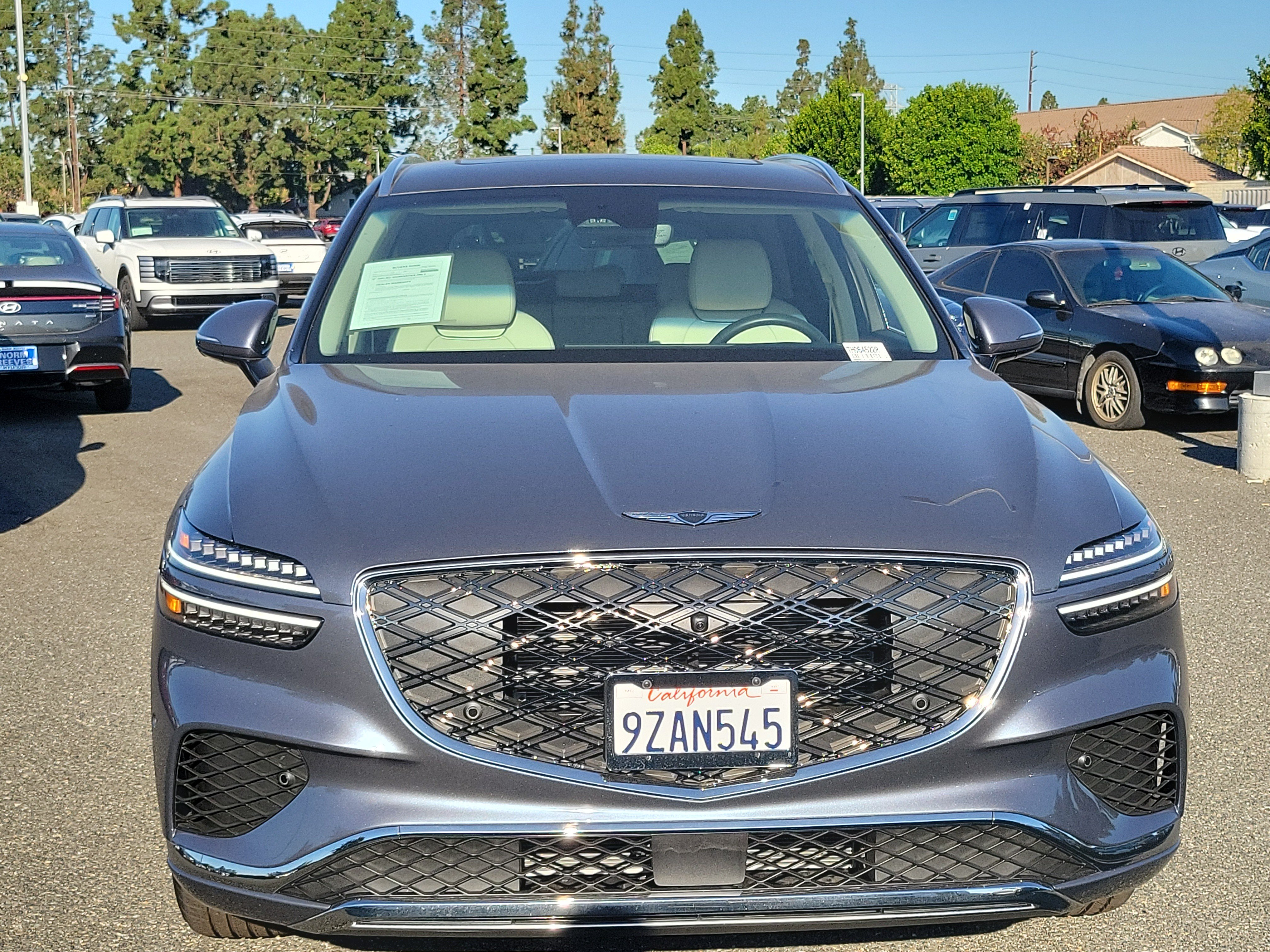 Certified 2026 Genesis GV70 2.5T Advanced AWD/4WD image 6