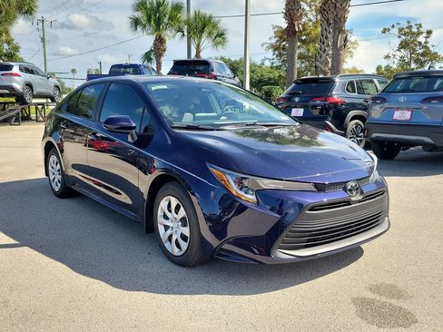 New 2026 Toyota Corolla LE FWD image 3