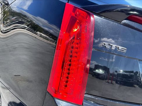 Used 2017 Cadillac ATS V w/ Luxury Package RWD image 32