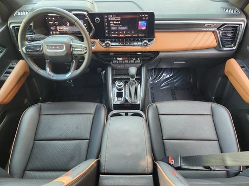 Used 2024 GMC Canyon AT4 w/ AT4 Premium Package AWD/4WD image 26