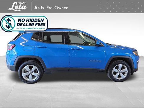 Used 2019 Jeep Compass Latitude w/ Cold Weather Group AWD/4WD image 7