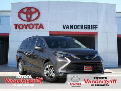 Certified 2023 Toyota Sienna XLE w/ XLE Plus Package