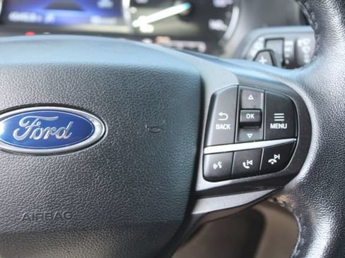 Used 2020 Ford Explorer XLT RWD image 19