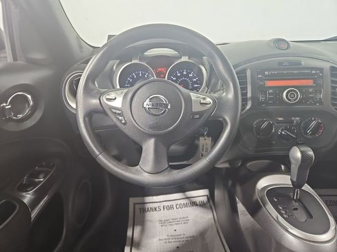 Used 2014 Nissan Juke S image 14