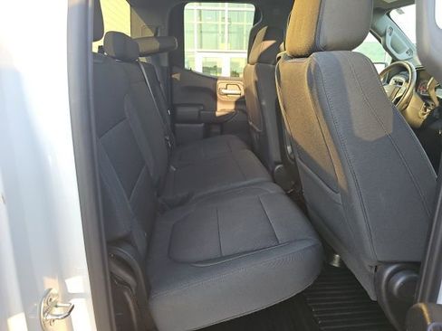 Used 2020 Chevrolet Silverado 1500 LT w/ Convenience Package image 25