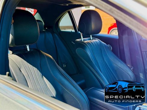 Used 2017 Mercedes-Benz E 300 image 13