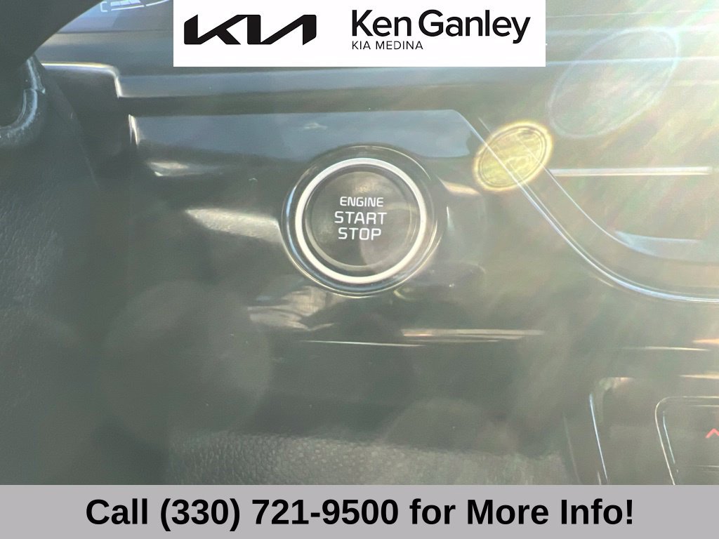 Certified 2025 Kia Seltos S AWD/4WD image 35