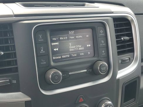 Used 2024 RAM 1500 Classic SLT AWD/4WD image 18