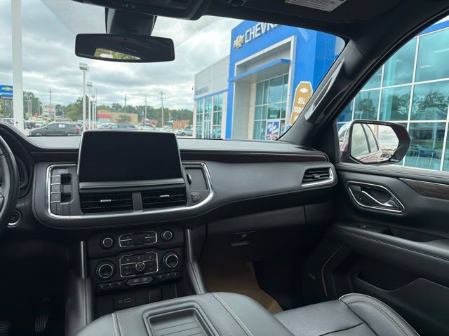 Used 2022 Chevrolet Tahoe Premier AWD/4WD image 31