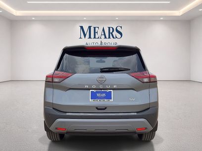 Used 2023 Nissan Rogue SV