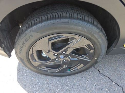 Certified 2025 Subaru Crosstrek 2.5i Sport w/ Crosstrek Mirror Package AWD/4WD image 21