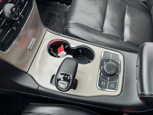 Used 2015 Jeep Grand Cherokee Limited w/ Luxury Group II AWD/4WD image 17