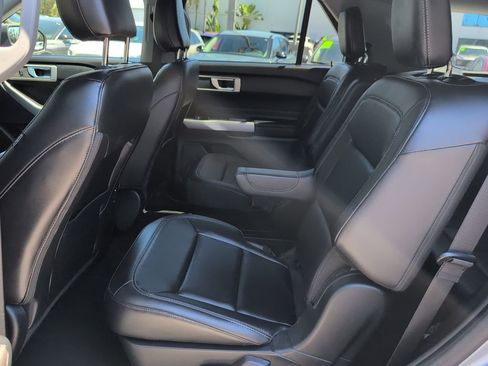 Certified 2023 Ford Explorer XLT w/ Equipment Group 202A AWD/4WD image 12