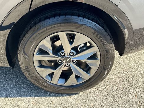 Used 2024 Kia Sportage SX Prestige image 20