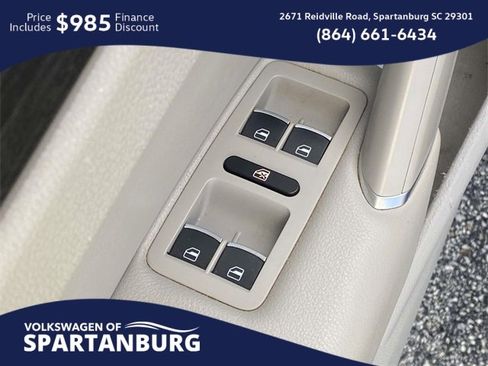 Used 2017 Volkswagen Passat 1.8T SE image 16