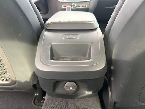 Used 2024 Volvo S60 B5 Core FWD image 21
