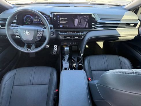 Used 2025 Toyota Camry XSE FWD image 24
