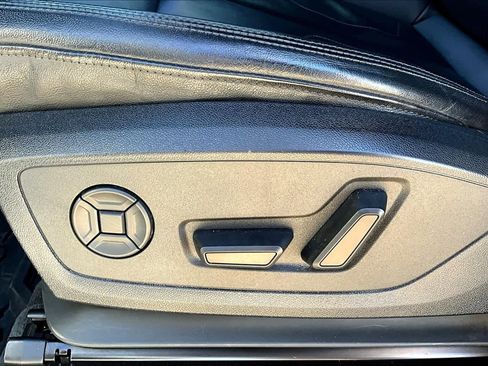 Used 2019 Audi Q3 2.0T Premium Plus image 34