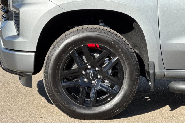 New 2026 Chevrolet Silverado 1500 RST w/ Redline Edition AWD/4WD image 40