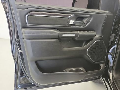 Used 2025 RAM 1500 Laramie AWD/4WD image 19