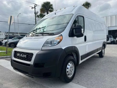 Used 2021 RAM ProMaster 2500 FWD image 2