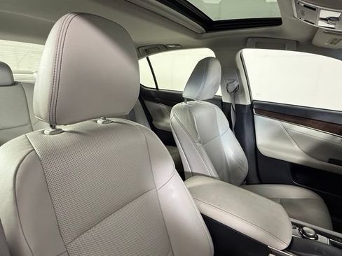 Used 2015 Lexus GS 350 w/ Premium Package RWD image 30