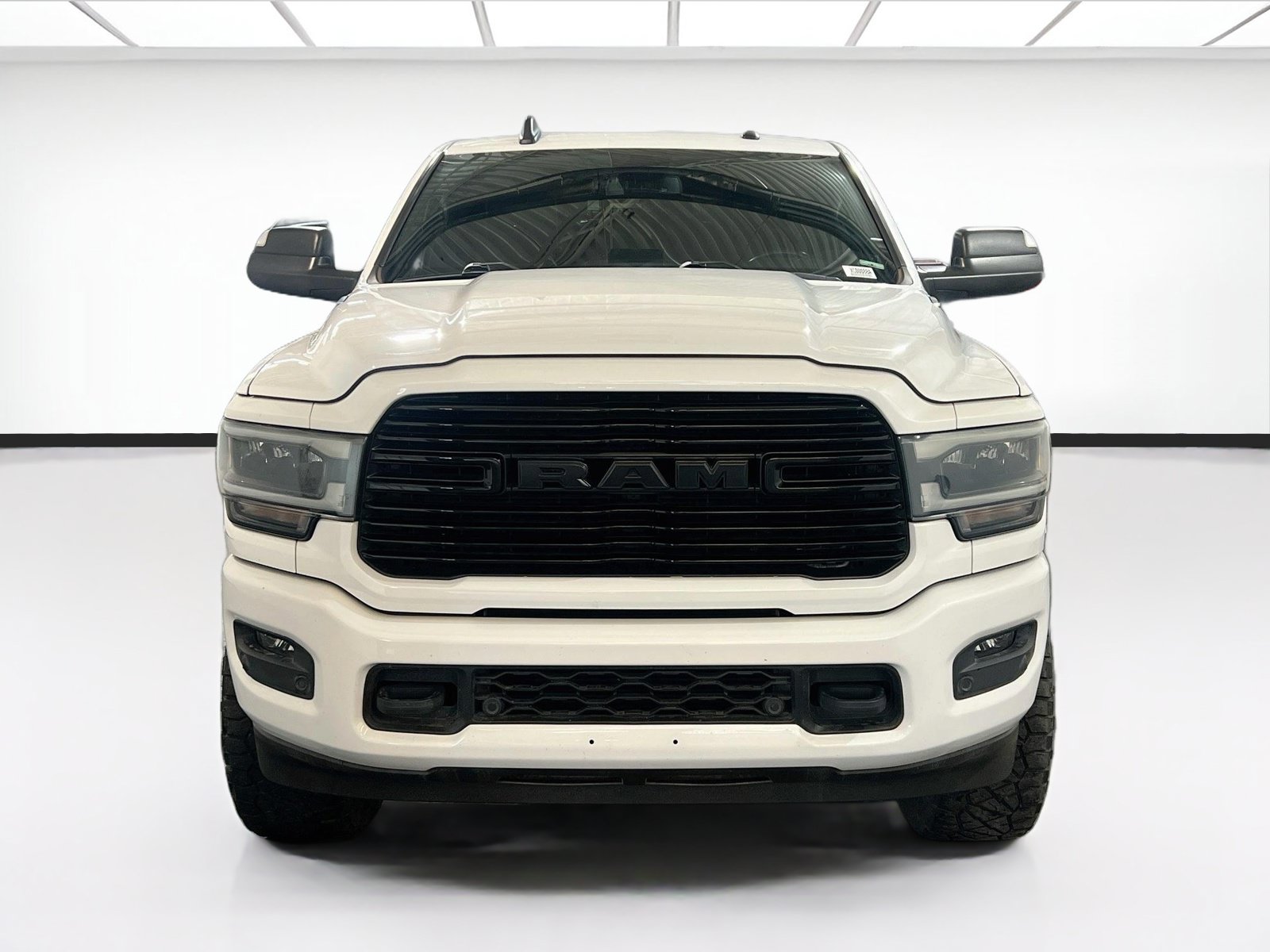 Used 2020 RAM 2500 Laramie w/ Night Edition AWD/4WD image 2
