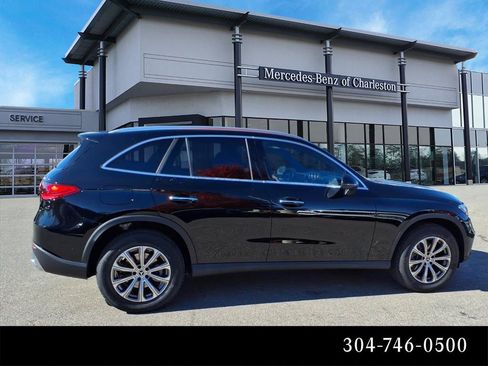 Used 2026 Mercedes-Benz GLC 300 4MATIC image 2