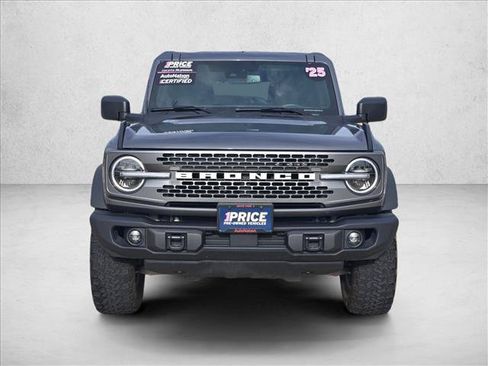 Used 2025 Ford Bronco Badlands AWD/4WD image 2