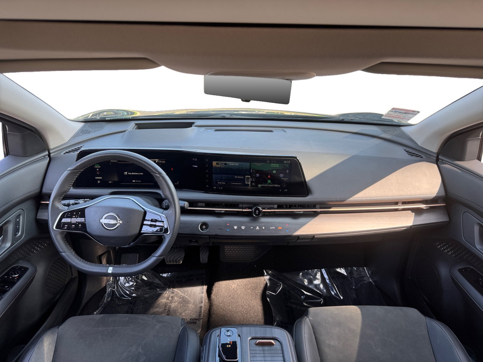 Used 2023 Nissan Ariya FWD image 10