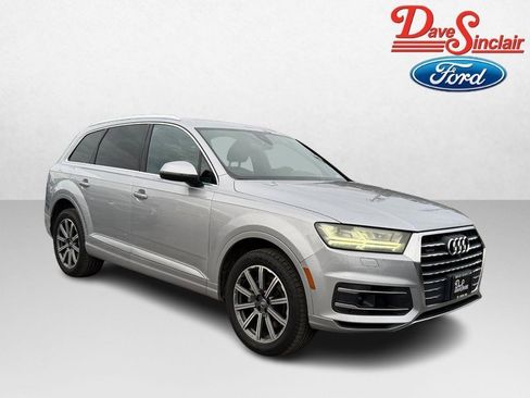 Used 2018 Audi Q7 3.0T Premium Plus w/ Premium Plus Package image 4