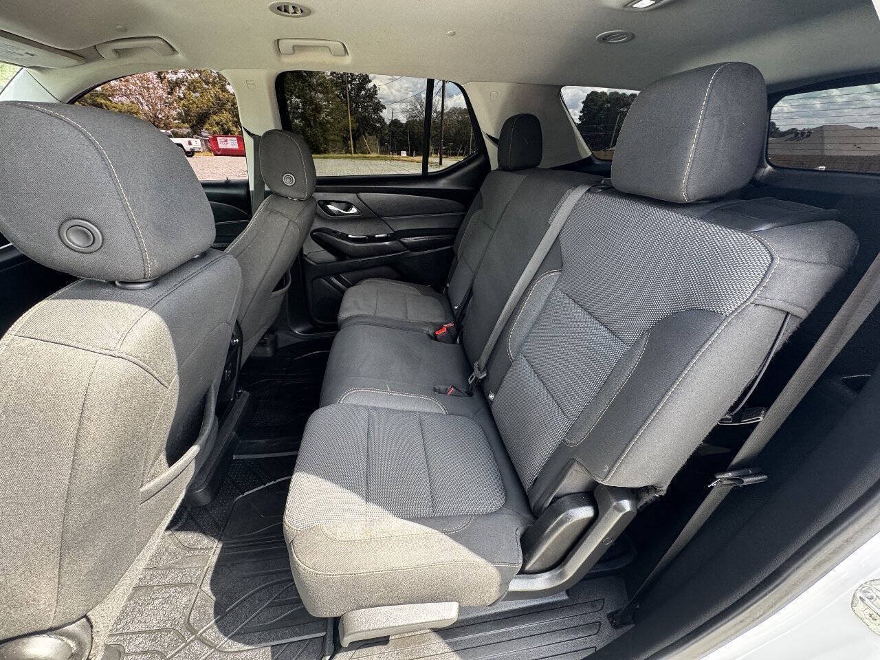 Used 2020 Chevrolet Traverse LS w/ LPO, Floor Liner Package FWD image 13