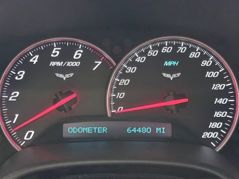 Used 2006 Chevrolet Corvette Coupe w/ Preferred Equipment Group RWD image 33