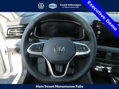 New 2025 Volkswagen Jetta SE