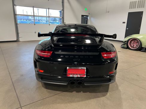 Used 2014 Porsche 911 GT3 image 4