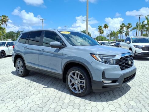 Used 2023 Honda Passport EX-L image 17